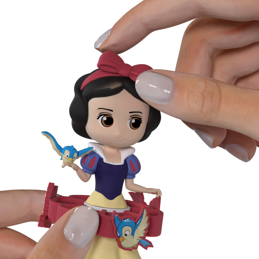EOLO SNOW WHITE FIDGET DOLL WITH KEYCHAIN