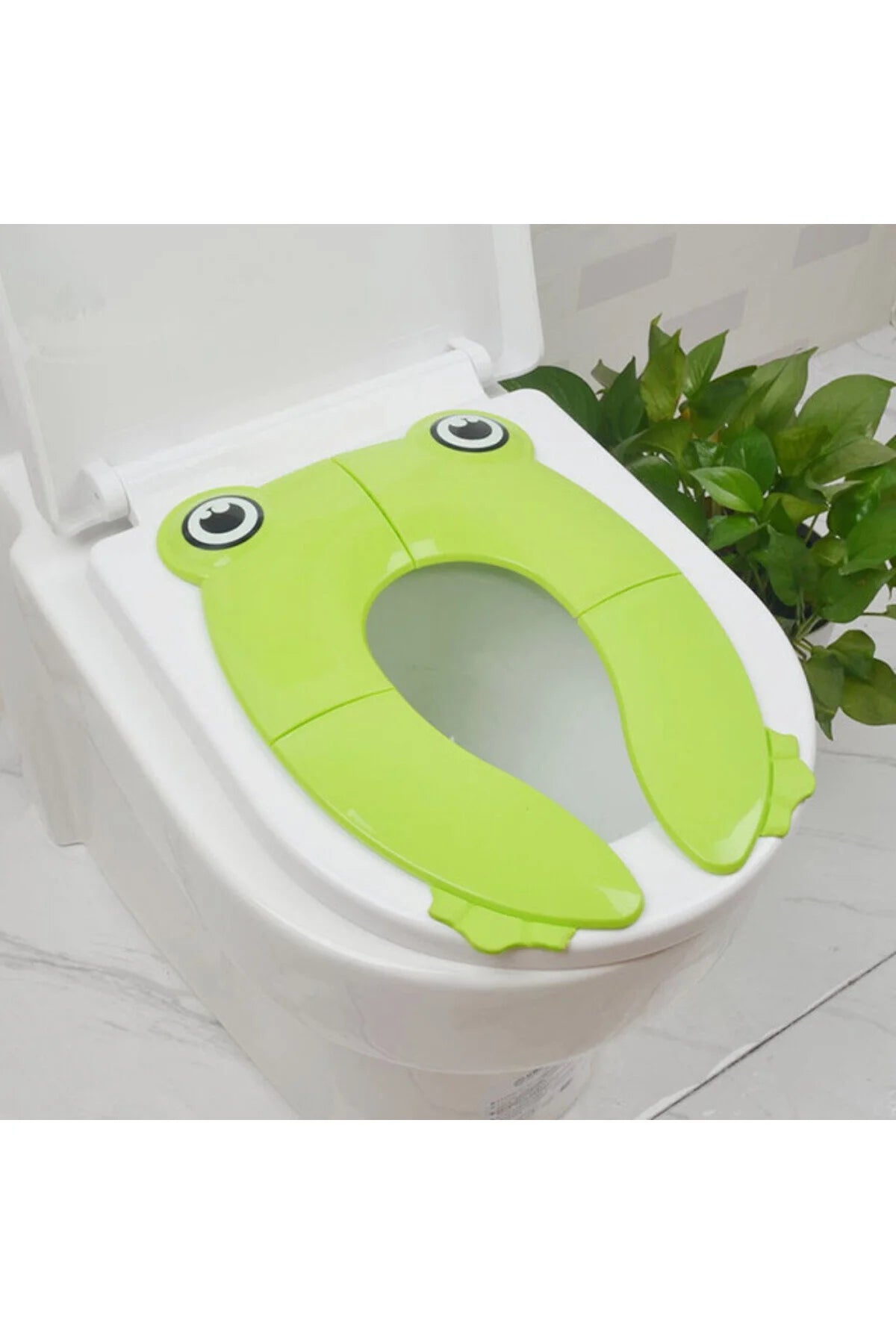 Eazy Kids Foldable Travel Potty with Carry Bag - Green