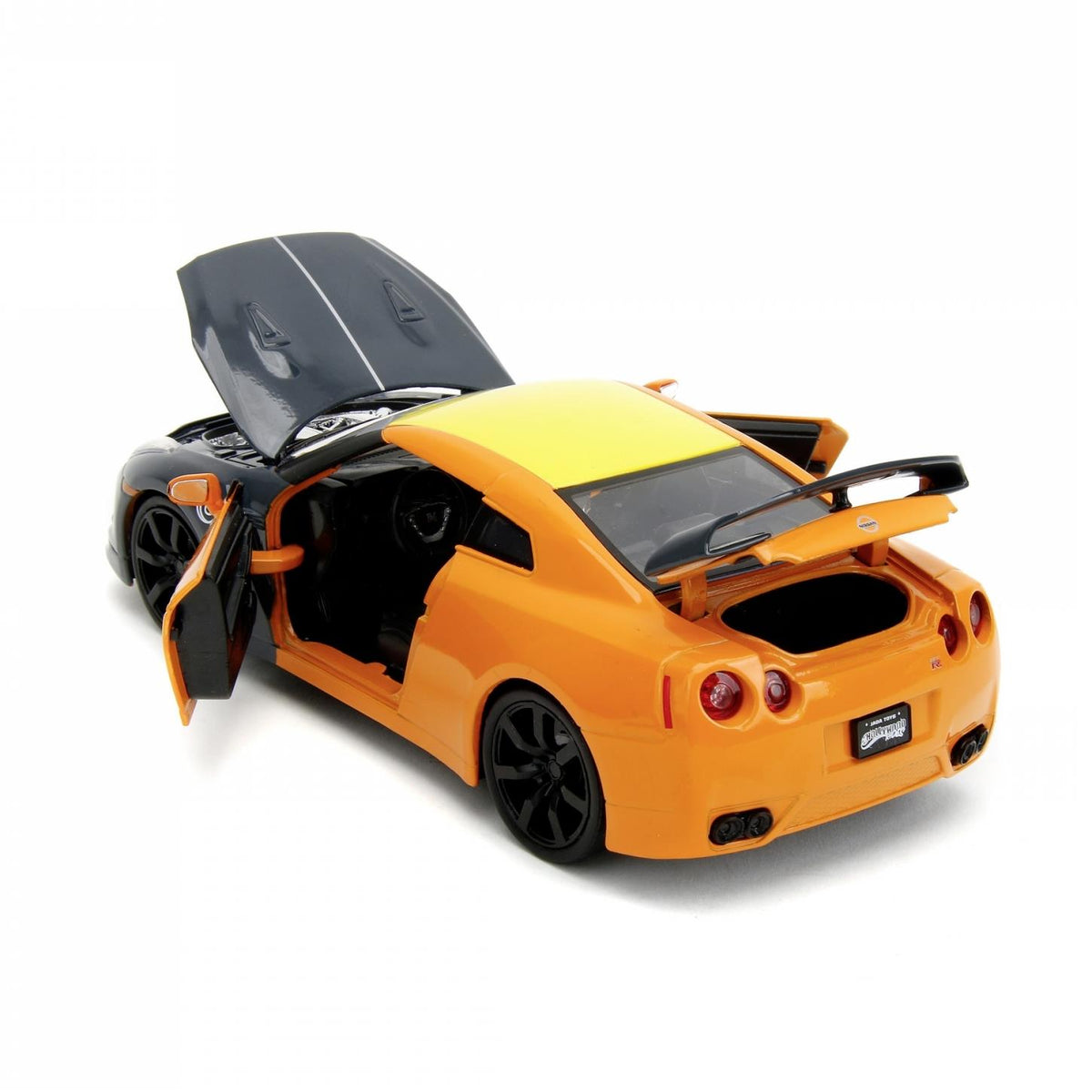 NARUTO- NARUTO & 2009 NISSAN GT-R (R35) (1:24)