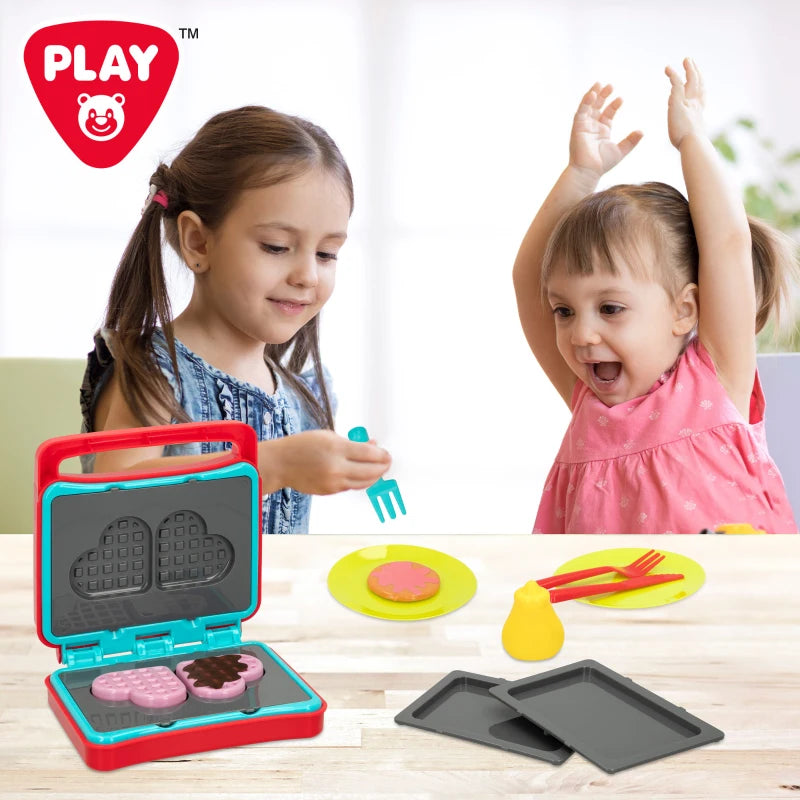 PLAY GO 2 IN 1 COLOR CHANGING SNACK MAKER