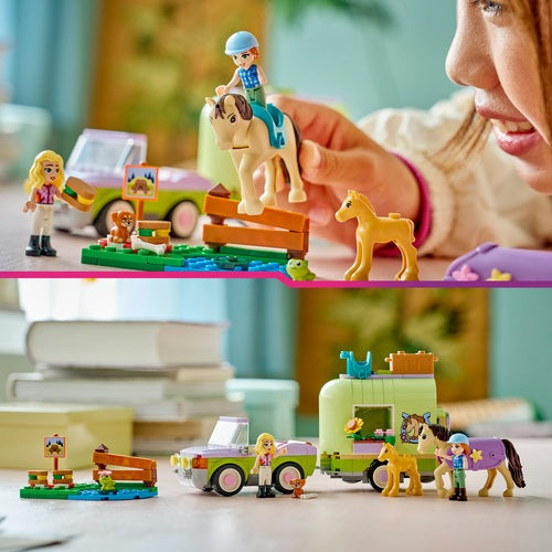 LEGO 42695 Horse and Baby Foal Trailer