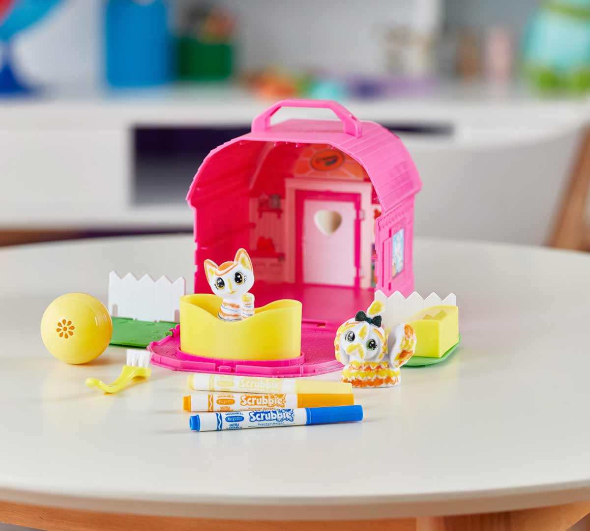 SCRIBBLE SCRUBBIE PETS BACKYARD BUNGALOW (SCENTED MARKERS)