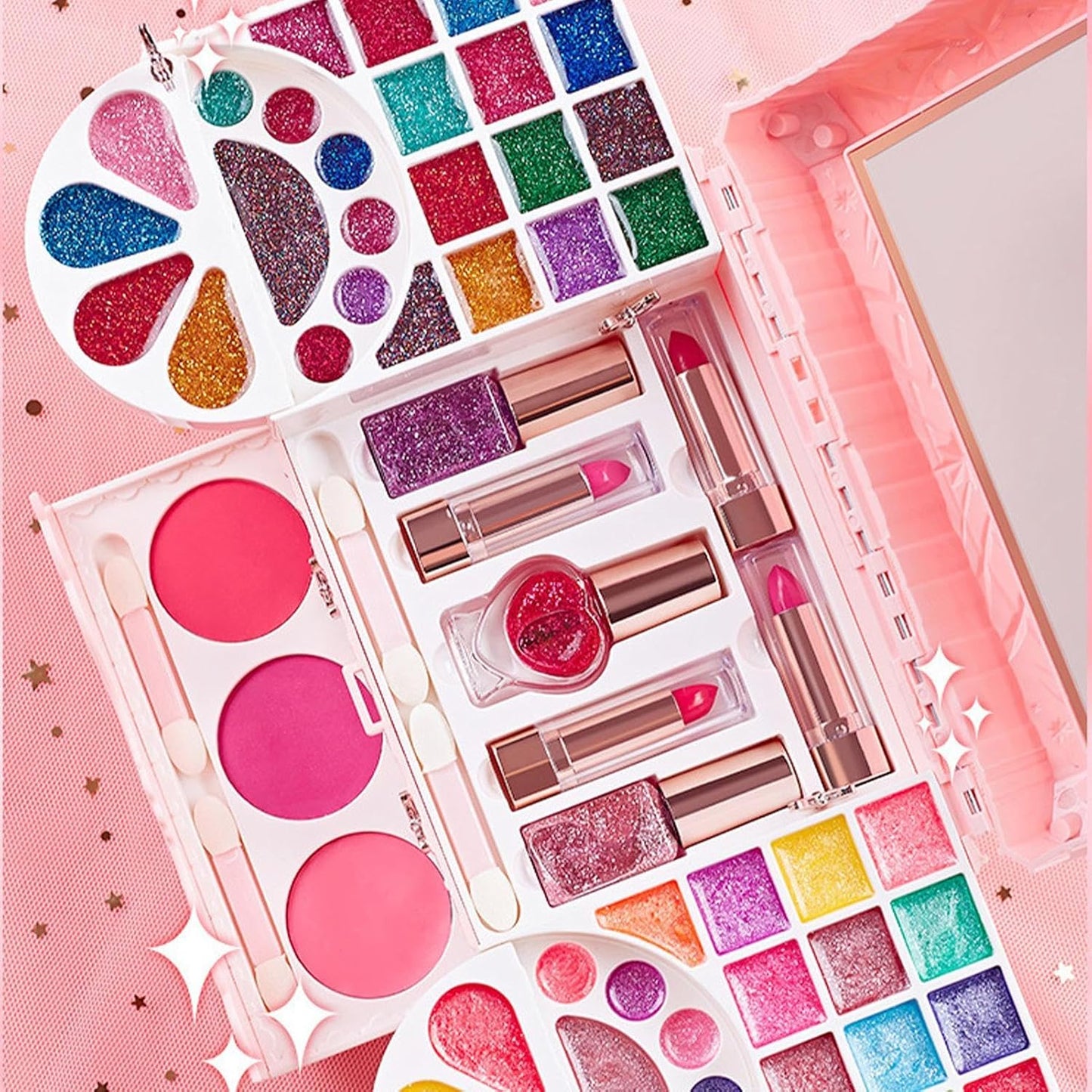 Children make up Dresser