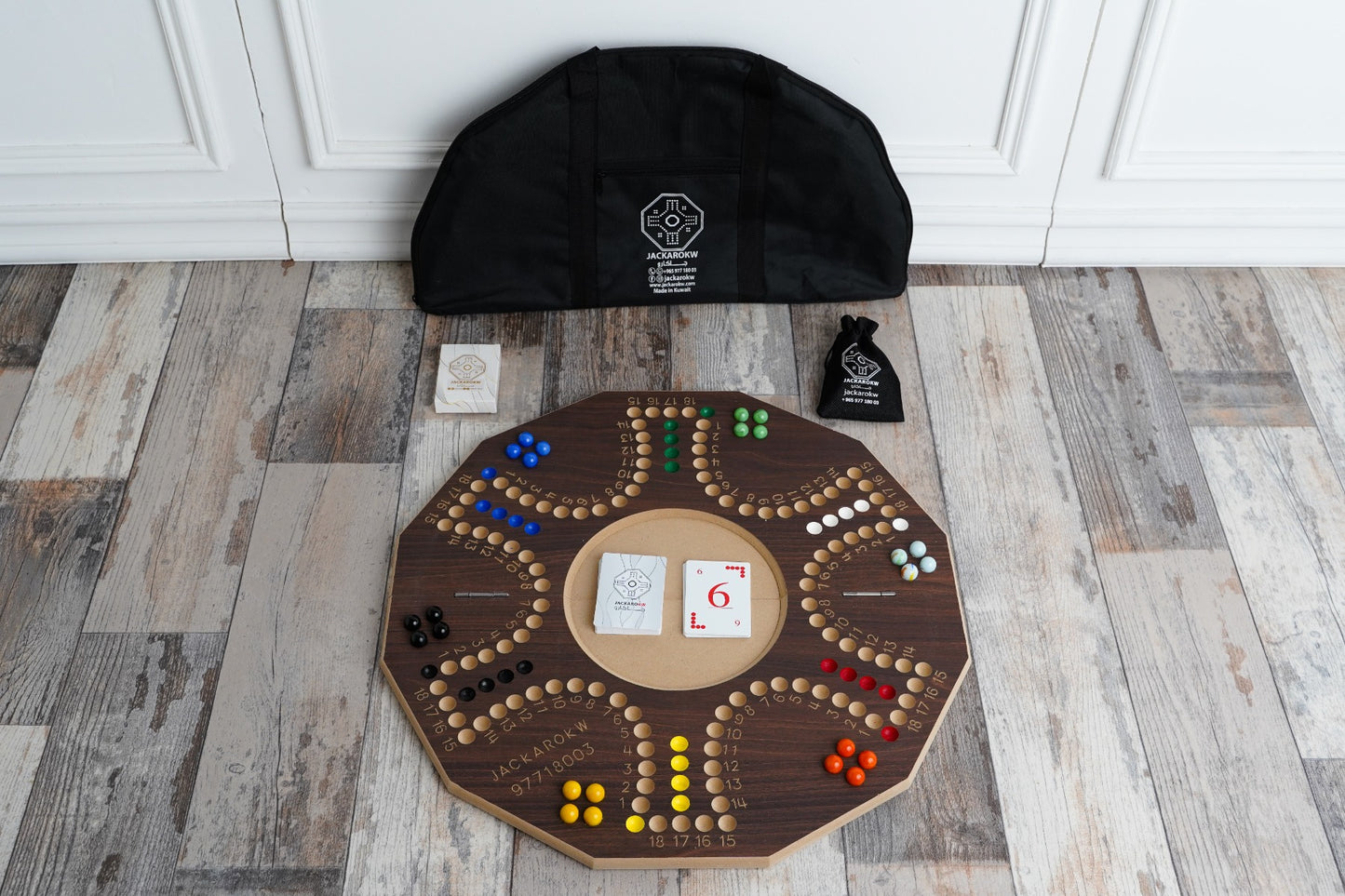 Jackaro Circle Shape Foldable & Numbered Board - 6 Players - Brown
