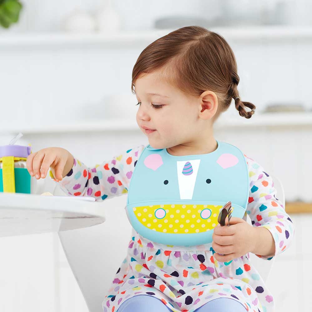 Skip Hop Zoo Fold & Go Silicone Bib Unicorn