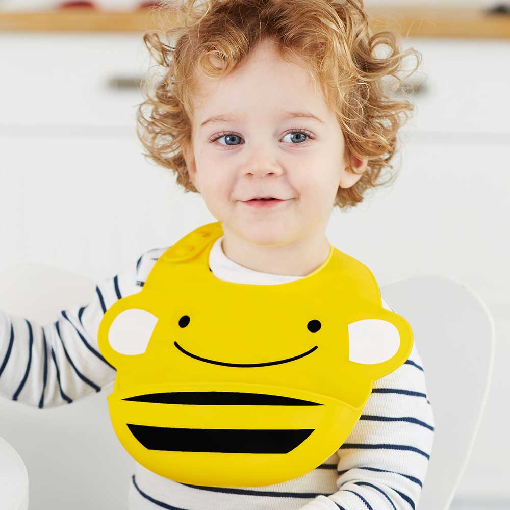 Skip Hop Zoo Fold & Go Silicone Bib Bee