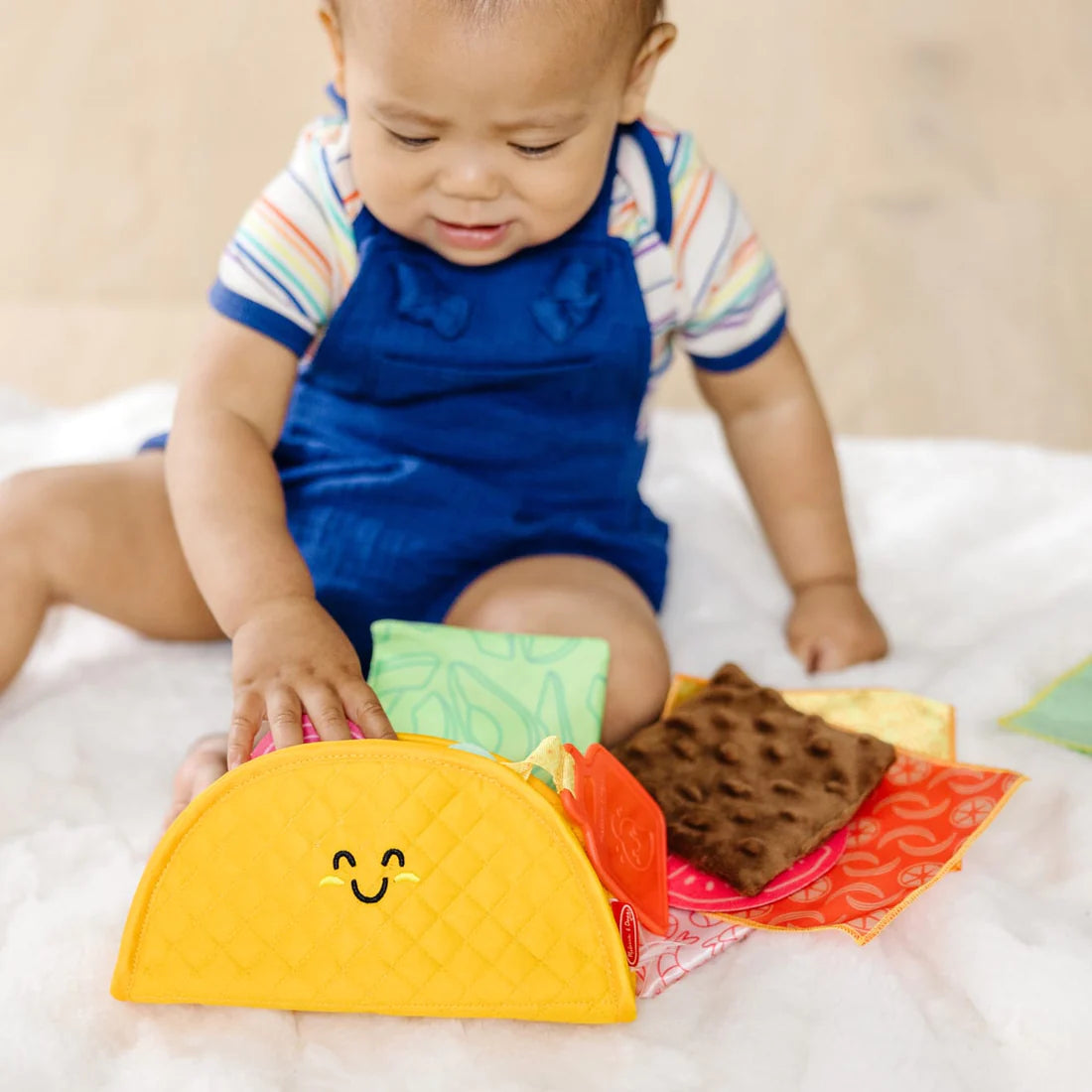 Melissa & Doug - Soft Taco Fill And Spill - 12 Pieces