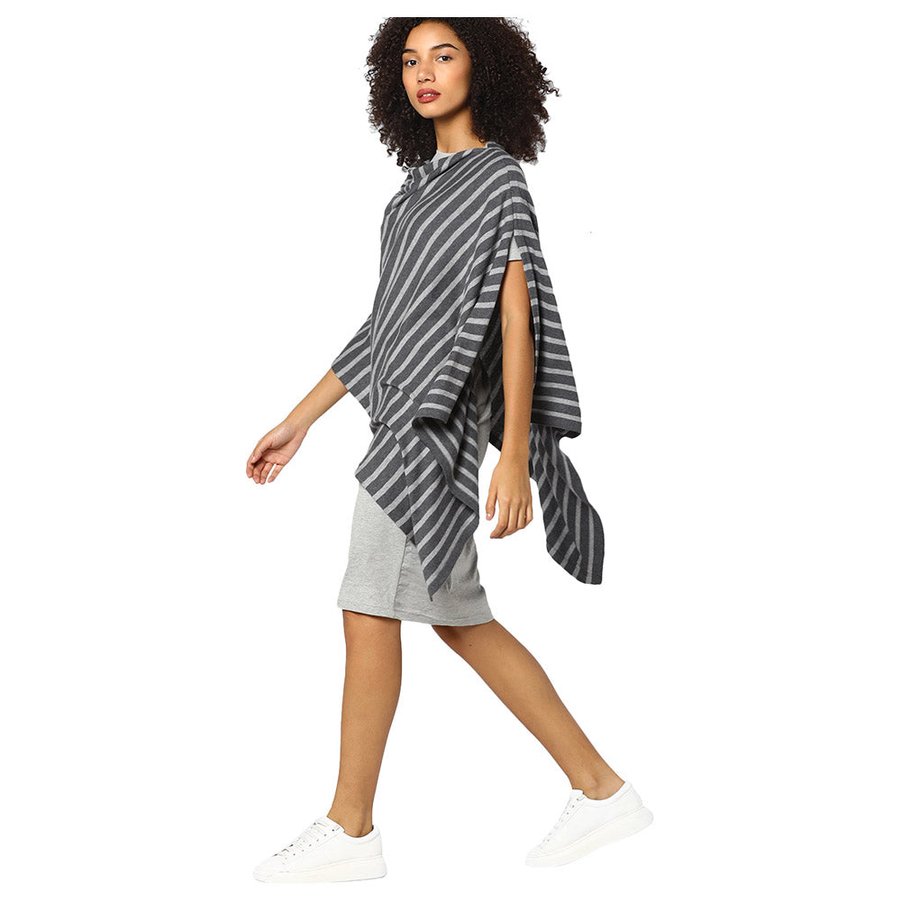 Knitted Fashion-Maternity Poncho Garnet