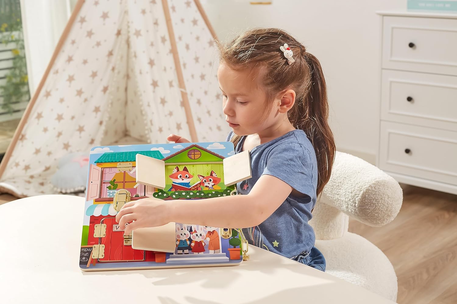 Viga - Lock And Latch Playset